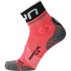 Skarpety do biegania WOMAN RUNNER'S ONE SHORT SOCKS r.41-42. Czarne skarpety damskie UYN, bez wzorów. Za 89.99 zł.