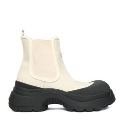 Sztyblety Hunter. Botki damskie Hunter, bez obcasa, na płaskiej podeszwie, bez zapięcia. Za 329.99 zł.