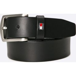 Tommy Hilfiger - Pasek Denton. Brązowe paski damskie Tommy Hilfiger, bez wzorów, z materiału. W wyprzedaży za 149.90 zł.