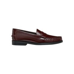 Damskie mokasyny Geox Noemen. Czerwone mokasyny damskie Converse, z jeansu, biznesowe. Za 451.50 zł.