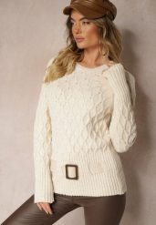 Beżowy Sweter w Delikatny Splot z Ozdobną Klamrą i Paskiem na Dole Rievea. Brązowe swetry damskie Renee, m, z aplikacjami, z jeansu, biznesowe, bez kołnierzyka, bez ramiączek, długie, bez kaptura. Za 99.99 zł.