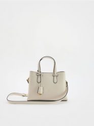 Torebka shopper - złamana biel. Torebki shopper damskie Reserved, bez wzorów, ze skóry, bez dodatków. W wyprzedaży za 65.99 zł.