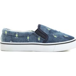 Zielone Slip On Dot On Sky. Buty sportowe dziewczęce marki Born2be. Za 19.99 zł.
