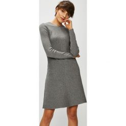 Vero Moda - Sukienka. Sukienki damskie marki Vero Moda. W wyprzedaży za 139.90 zł.
