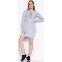 Jasnoszara Tunika Complete. Szare tuniki damskie Born2be. Za 44.99 zł.