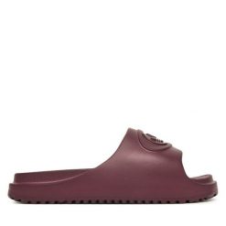 Klapki adidas. Czerwone klapki damskie Adidas, bez wzorów, bez obcasa. Za 179.99 zł.