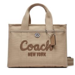 Torebka Coach. Brązowe torebki do ręki damskie Coach, bez wzorów, klasyczne, bez dodatków. Za 799.99 zł.
