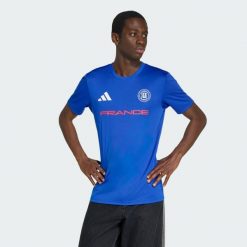 Koszulka Mistrzostwa Świata FIFA 26 Francja. Niebieskie koszulki sportowe męskie Adidas, xl, bez wzorów, z dzianiny, bez kołnierzyka, bez ramiączek, do piłki nożnej. Za 149.00 zł.