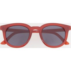 Okulary przeciwsłoneczne - Bordowy. Okulary przeciwsłoneczne damskie marki Reserved. Za 49.99 zł.