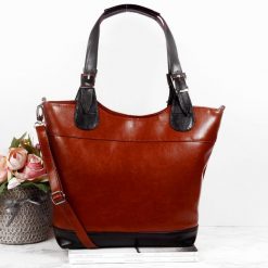 Torebka skórzana damska DAN-A T195B camel czarny. Brązowe torebki do ręki damskie DAN-A, bez wzorów, ze skóry, biznesowe, bez dodatków. Za 399.99 zł.