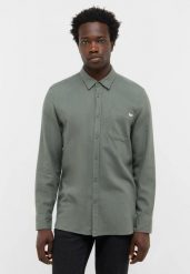 Męska Koszula Mustang Style Eastbridge Agave Green 1016959 6473. Zielone koszule męskie Mustang, m, bez wzorów, bez kołnierzyka, bez ramiączek. Za 169.99 zł.