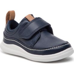 Półbuty CLARKS - Cloud Ember T 261405046 Navy Leather. Półbuty chłopięce marki Clarks. W wyprzedaży za 149.00 zł.