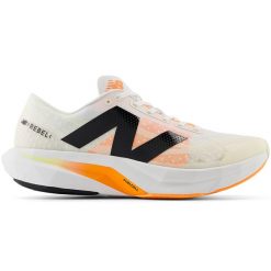 Buty męskie New Balance FuelCell Rebel v4 MFCXCN4 – beżowe. Brązowe buty sportowe męskie New Balance, z gumy, bez zapięcia, do biegania. Za 499.99 zł.