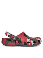 Crocs Klapki Geo Camo Clog 211009 Kolorowy. Zielone klapki męskie Crocs, z tworzywa sztucznego. Za 209.99 zł.