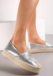 Srebrne Plecione Espadryle na Grubej Podeszwie z Lakierowaną Cholewką Noem. Szare espadryle damskie Renee, bez wzorów, z lakierowanej skóry, bez obcasa, na platformie, bez zapięcia. Za 59.99 zł.