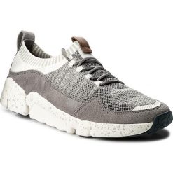 Sneakersy CLARKS - Triactive Knit 261338897 Grey. Półbuty na co dzień męskie marki Clarks. W wyprzedaży za 259.00 zł.