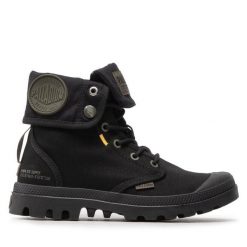 Trapery Palladium. Czarne śniegowce i trapery damskie Palladium. Za 449.99 zł.