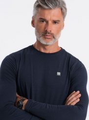 Ombre Longsleeve męski z elastanem sygnowany z okrągłym dekoltem - granatowy V2 OM-LSCL-0102 XL. Niebieskie bluzki z długim rękawem męskie Ombre, m, bez wzorów, z elastanu, bez kołnierzyka. Za 79.99 zł.