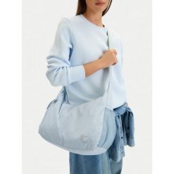 Torebka Reebok. Niebieskie torebki do ręki damskie Reebok, bez wzorów, klasyczne, bez dodatków. Za 89.99 zł.