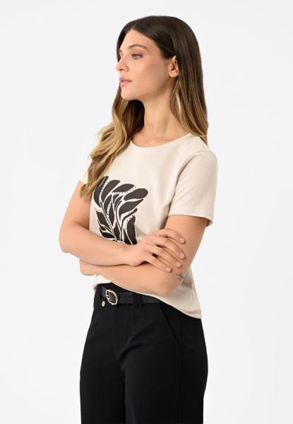 Koszulka z graficznym nadrukiem T-MYKONOS. Białe t-shirty damskie Volcano, m, bez wzorów, z bawełny, klasyczne, bez kołnierzyka. Za 84.99 zł.