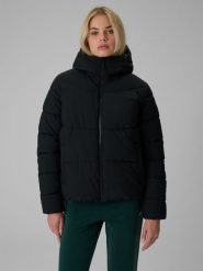 4F Kurtka z wypełnieniem syntetycznym damska - czarna XXL. Czarne kurtki damskie 4f, na zimę, s, bez wzorów, z syntetyku, bez kaptura. Za 399.99 zł.