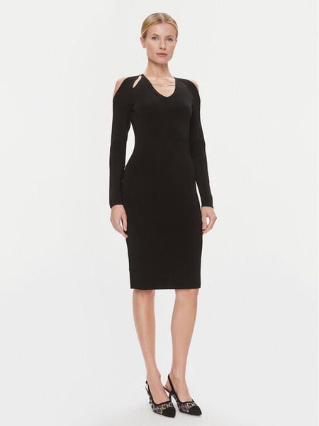 KARL LAGERFELD Sukienka koktajlowa 240W1331 Czarny Regular Fit. Czarne sukienki damskie KARL LAGERFELD, l, bez wzorów, z wiskozy, wizytowe, bez kołnierzyka, bez ramiączek. Za 1,099.00 zł.