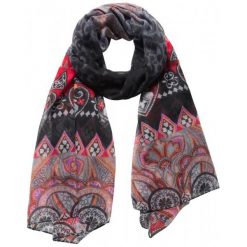 Desigual Chusta Damska Czarna New Freya. Czarne szaliki i chusty damskie Desigual. Za 149.00 zł.