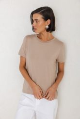 T-SHIRT ROMA MODAL TAUPE XS - Flawless. T-shirty damskie Flawless, s, bez wzorów, z jeansu, bez kołnierzyka. Za 200.00 zł.