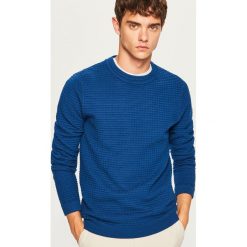 Sweter ze strukturalnej dzianiny - Niebieski. Swetry przez głowę męskie marki Reserved. Za 99.99 zł.