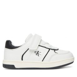 Sneakersy Calvin Klein. Białe trampki i tenisówki chłopięce Calvin Klein, bez wzorów, bez zapięcia. Za 299.99 zł.