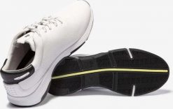 TRW TBS Buty Jazzrun Extra Blanc C7I97-40. Obuwie sportowe damskie TRW, bez wzorów. Za 452.34 zł.