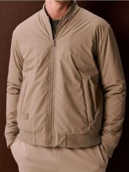 Kurtka bomberka - beżowy. Brązowe kurtki damskie Sinsay, l, bez wzorów, bez kaptura. Za 79.99 zł.