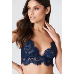 NA-KD Lingerie Biustonosz z koronkowym paskiem - Blue. Biustonosze marki NA-KD Lingerie. Za 72.95 zł.