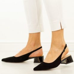 Czarne skórzane czółenka damskie D&A 3047. Czarne czółenka damskie DiA, bez wzorów, z jeansu, eleganckie, bez obcasa, na obcasie, bez zapięcia. Za 349.00 zł.
