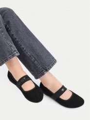 G-Star Raw Baleriny CEO-WS5038-02 Czarny. Czarne baleriny damskie G-Star, bez wzorów, ze skóry, retro, bez obcasa. Za 159.99 zł.