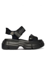 Melissa Sandały Melissa Pulse Ad 36854 Czarny. Czarne sandały damskie Melissa, bez wzorów, z tworzywa sztucznego, bez obcasa, na koturnie, bez zapięcia. Za 598.99 zł.