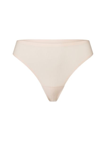 Chantelle Stringi Kobiety Sztuczne włókno beżowy, ONE SIZE. Brązowe stringi damskie Chantelle, s, bez wzorów, z materiału. Za 99.95 zł.