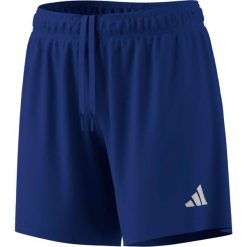 Spodenki damskie adidas Entrada. Białe szorty sportowe damskie Adidas, bez wzorów, z materiału, sportowe, do piłki nożnej, climacool (adidas). Za 60.99 zł.