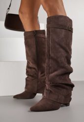 Brązowe Marszczone Kozaki na Słupkowym Obcasie z Wywiniętą Cholewką Runella. Brązowe kozaki damskie Renee, z jeansu, bez obcasa, na obcasie. Za 179.99 zł.