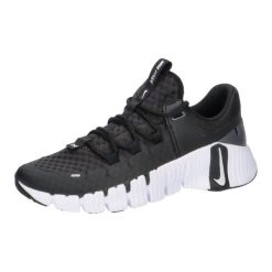Buty do biegania damskie Nike Free Metcon 5. Czarne obuwie sportowe damskie Nike, bez wzorów, z materiału, do biegania. Za 508.00 zł.