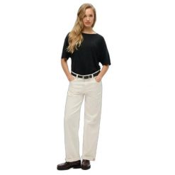 T-shirt damski z opadającymi ramionami Superdry Studios. Czarne t-shirty damskie Superdry., bez wzorów, bez kołnierzyka. Za 113.60 zł.