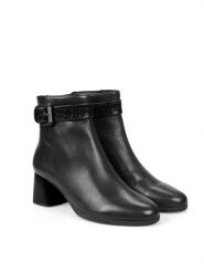 Geox Botki "Calinda" | D04EFH 04340 | Calinda | Kobieta | Czarny. Czarne kozaki damskie Geox, ze skóry, bez obcasa. W wyprzedaży za 399.00 zł.