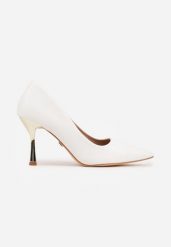 Białe Szpilki VICES ze Skórzaną Wkładką i Metalicznym Obcasem Nesslisa. Białe szpilki damskie Renee, bez wzorów, z satyny, bez obcasa, bez zapięcia. Za 99.99 zł.