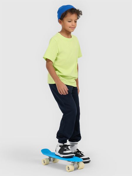 4F T-shirt regular gładki chłopięcy - zielony 152 (11-12 lat). Zielone t-shirty dla chłopców 4f, bez wzorów, z bawełny, bez ramiączek. Za 29.99 zł.