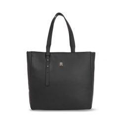 Torebka Tommy Hilfiger. Czarne torebki do ręki damskie Tommy Hilfiger, bez wzorów, bez dodatków. Za 519.99 zł.