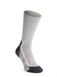 Skarpety turystyczne CMP Trekking Sock Poly Mid. Szare skarpety męskie CMP, bez wzorów, z elastanu. Za 49.90 zł.