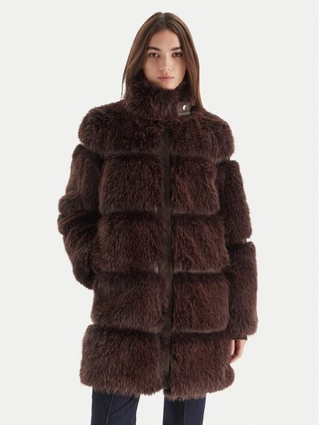 Patrizia Pepe Futro 2O0175 E077 B857 Brązowy Regular Fit. Brązowe płaszcze damskie Patrizia Pepe, bez wzorów, z futra, bez kaptura. Za 1,729.00 zł.