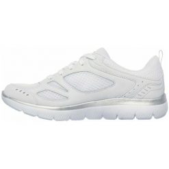 Buty treningowe damskie SKECHERS Summits Suited. Białe obuwie sportowe damskie Skechers, bez wzorów. Za 189.00 zł.