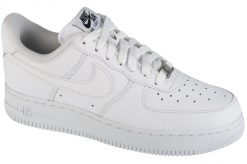 Buty sportowe Sneakersy damskie, Air Force 1 07. Białe obuwie sportowe damskie Nike, bez wzorów, z materiału, trekkingowe, Nike Air Force. Za 529.99 zł.