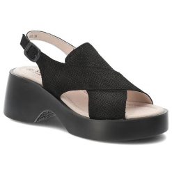 Sandały damskie S.Barski, cholewka ze skóry naturalnej elegancki fason, czarny, LR61-7005. Czarne klapki damskie S.BARSKI, bez wzorów, ze skóry, eleganckie, bez obcasa, na koturnie. Za 189.00 zł.